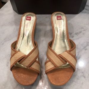 Elaine Turner sandal